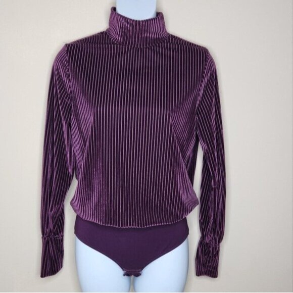 Intimissimi Open Back Ribbed Velvet wine Bodysuit Size S - Picture 2 of 9
